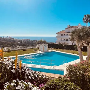 https://seaview-apartment-mira-andalus.es-andalucia.com
