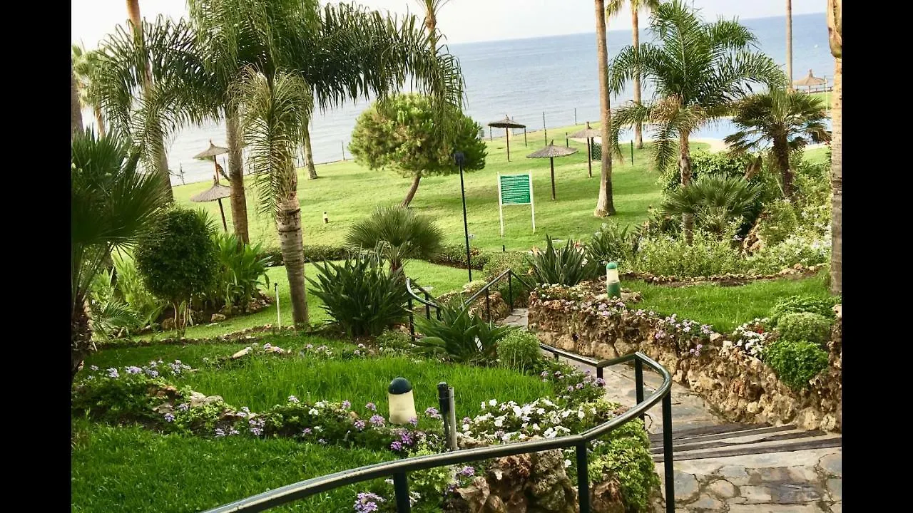 Mi Capricho A16 Beachfront Apartment Sitio de Calahonda 0*,